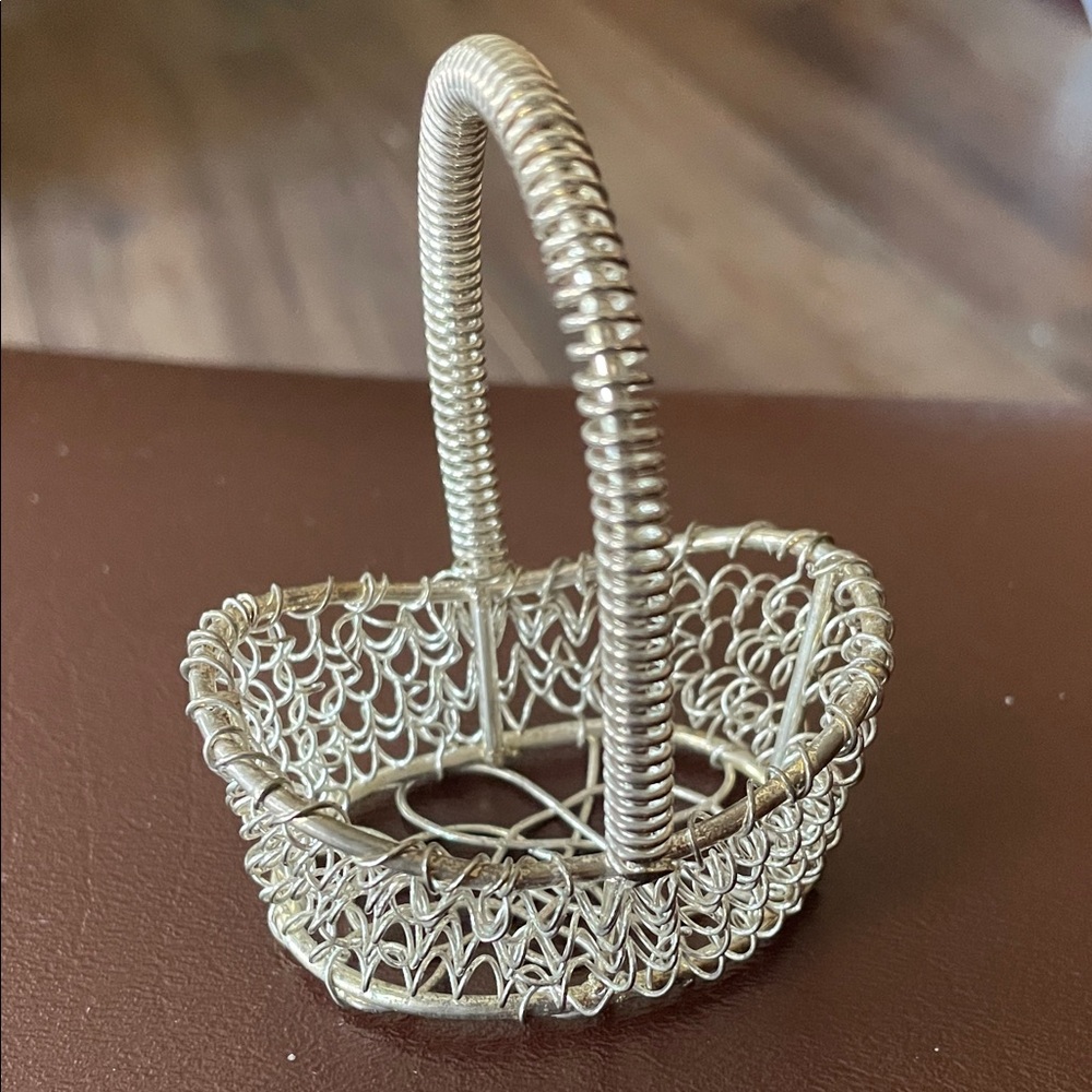 Silver Woven Wire Metal Basket with handle 3” x 2.5”